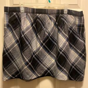 Old Navy Plaid Skirt Size 16 NWOT